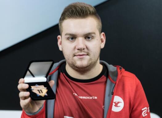 外网总结部分韩国选手兵役情况：Rookie Doinb或能推迟服役