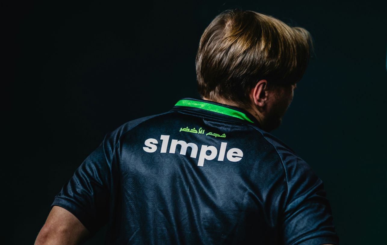 LPL夏季赛W2D1：Theniu首发对位Solokill，LGD挑战BLG